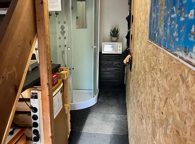 Guenstige Und Einfache Unterkunft Mit Terasse Schloß Holte-Stukenbrock